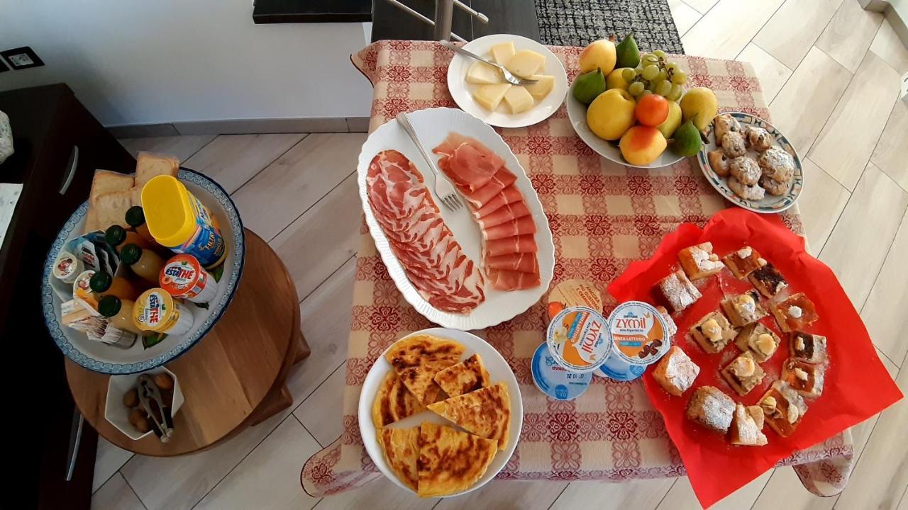 B&B Canavaccio Urbino Eksteriør bilde